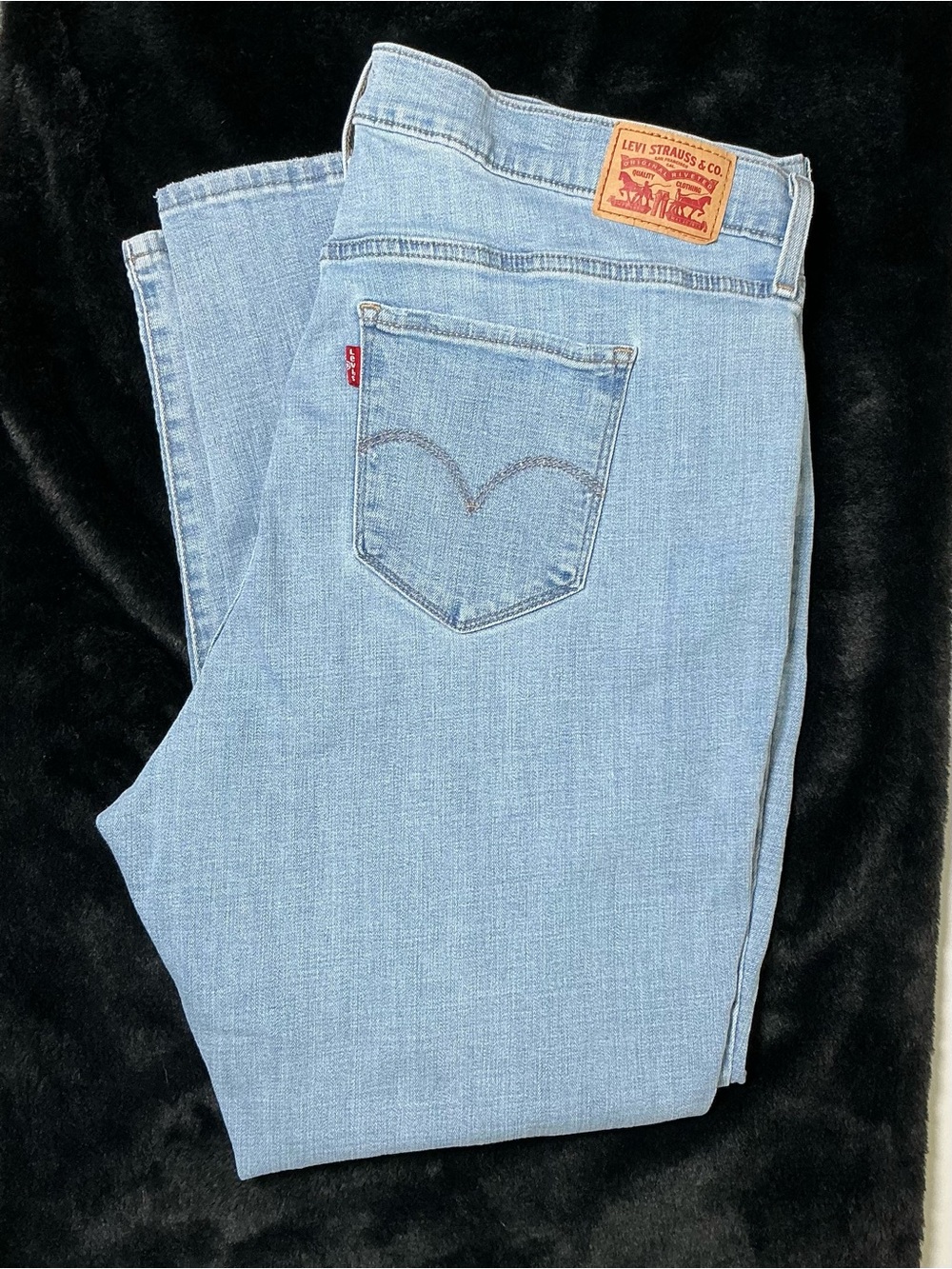 Levi’s 721 High Rise Skinny Jeans Women’s 18W Light Wash Distressed Stretch